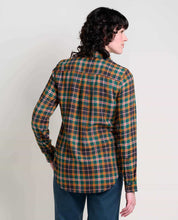 Load image into Gallery viewer, Toad&amp;Co Women&#39;s Re-Form Flannel Long Sleeve Shirt
