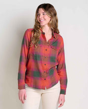 Load image into Gallery viewer, Toad&amp;Co Women&#39;s Re-Form Flannel Long Sleeve Shirt
