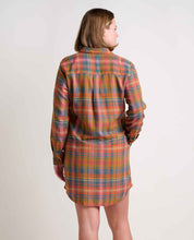 Load image into Gallery viewer, Toad&amp;Co Women&#39;s Re-Form Popover Long Sleeve Dress
